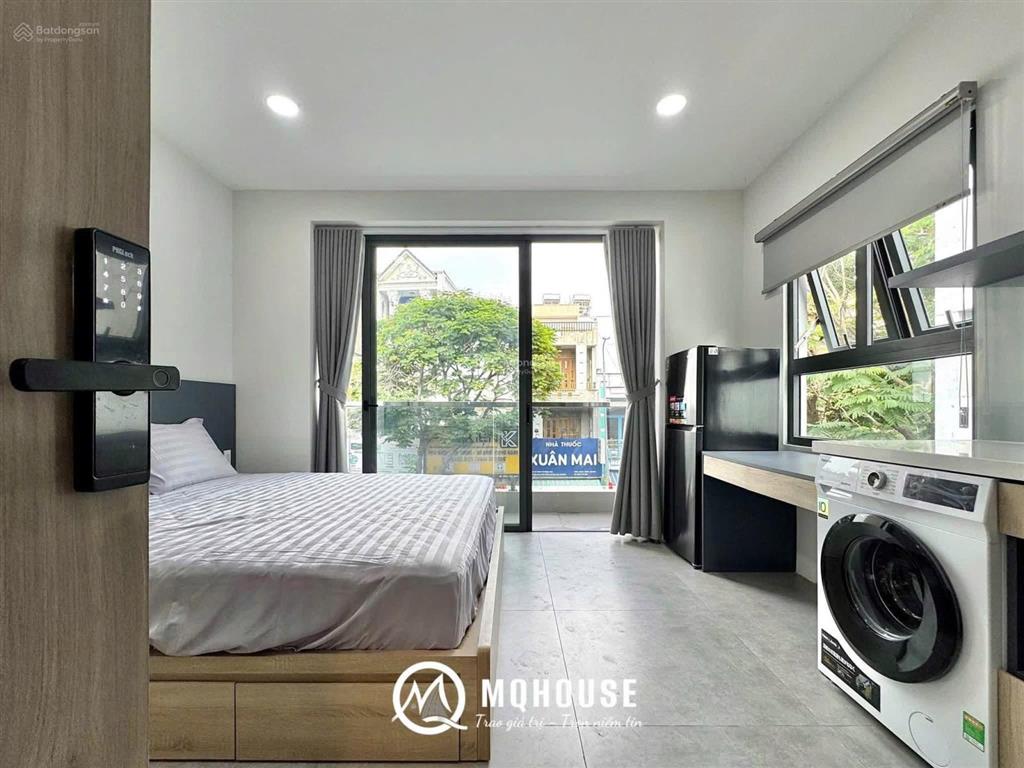 Cho thuê căn hộ studio ban công q1 gần chợ bến thành, bùi viện, cầu ông lãnh, cầu calmette
