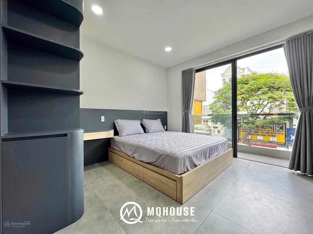 Cho thuê căn hộ studio ban công q1 gần chợ bến thành, bùi viện, cầu ông lãnh, cầu calmette