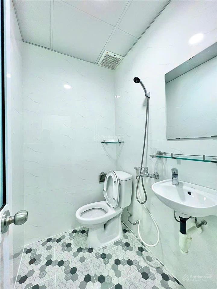Cho thuê căn hộ studio cửa sổ thoáng q8 gần cầu nguyễn văn cừ, cầu chữ y, chợ rạch ông