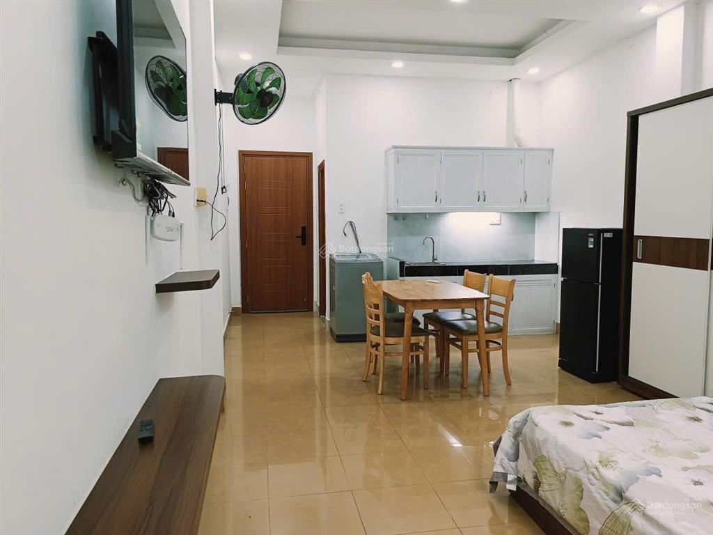 Cho thuê căn hộ studio cửa sổ, sạch sẽ q1 gần chợ bến thành, cầu ông lãnh, cầu calmette