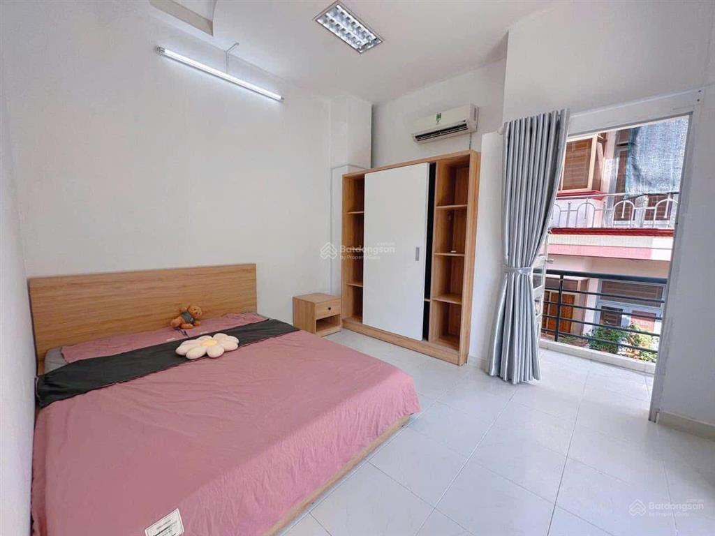 Cho thuê căn hộ 1pn ban công q4 gần đh luật, đh nguyễn tất thành, cầu ông lãnh, cầu kênh tẻ