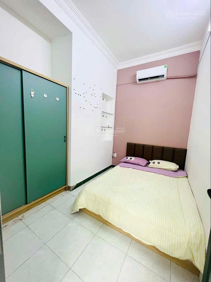 Cho thuê căn hộ 2pn cửa sổ thoáng q8 gần parc mall, cầu chữ y, nhà thờ nam hải