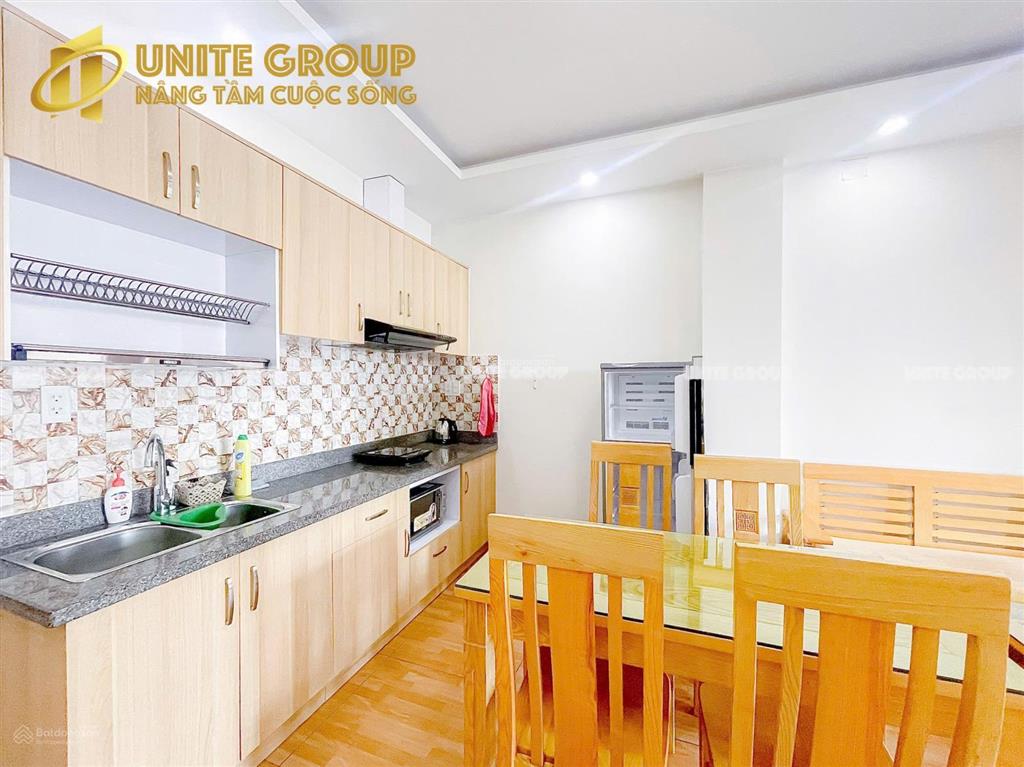 Cho thuê căn hộ studio cửa sổ lớn quận 4 gần đh nguyễn tất thành, đh luật, cầu khánh hội