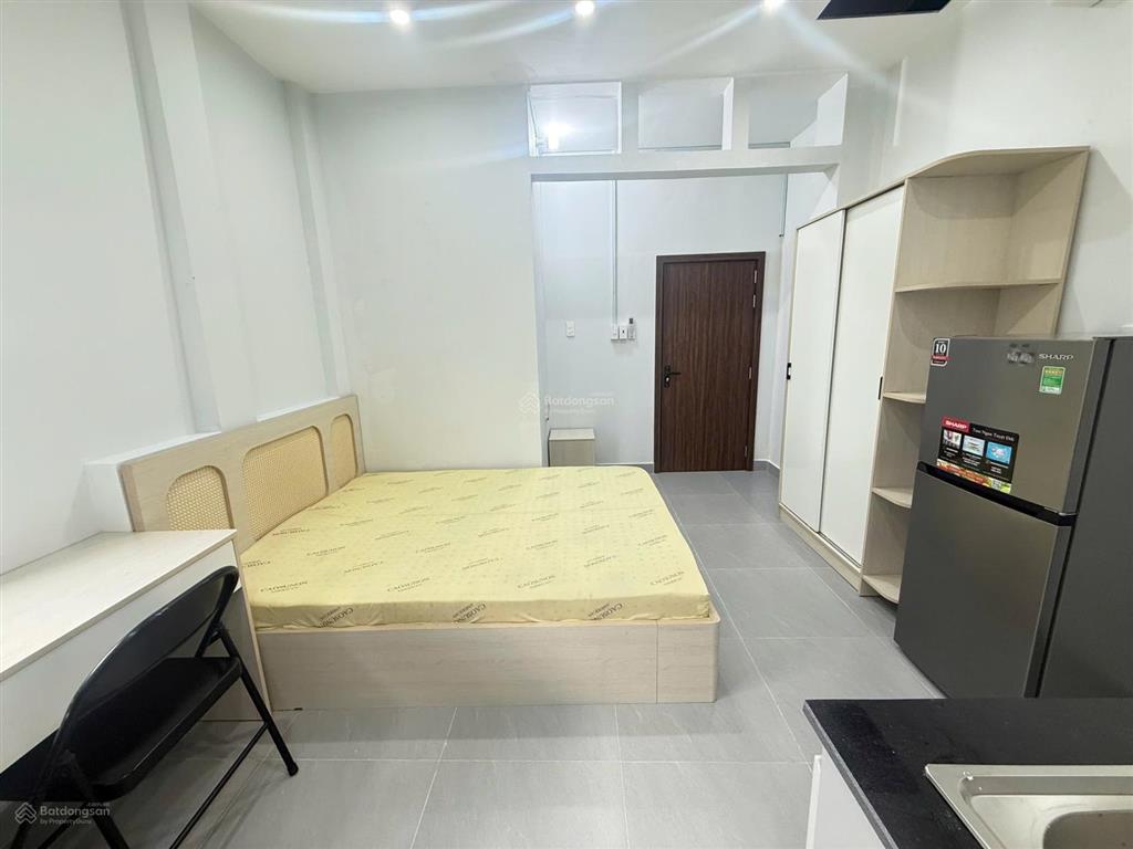 Cho thuê căn hộ studio cửa sổ thoáng, máy giặt riêng q1 gần chợ tân định, nhà thờ tân định
