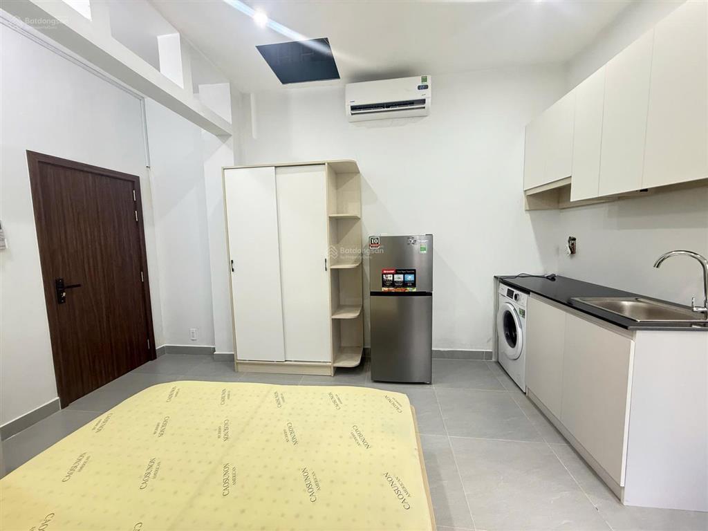 Cho thuê căn hộ studio cửa sổ thoáng, máy giặt riêng q1 gần chợ tân định, nhà thờ tân định