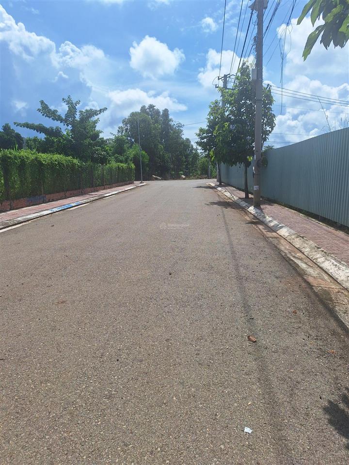 Chủ ngộp bán gấp lô đất đường số 28 hòa long 265m2/2ty520 tl
