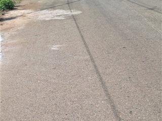 Chủ ngộp cắt lỗ bán gấp lô đất mặt tiền đường số 28 hòa long 168m2/1ty620