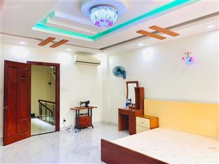 Cho thuê nhà phố view công viên lakeview city dt 5x20m full nội thất giá 26 triệu 4pn 5wc vào liền