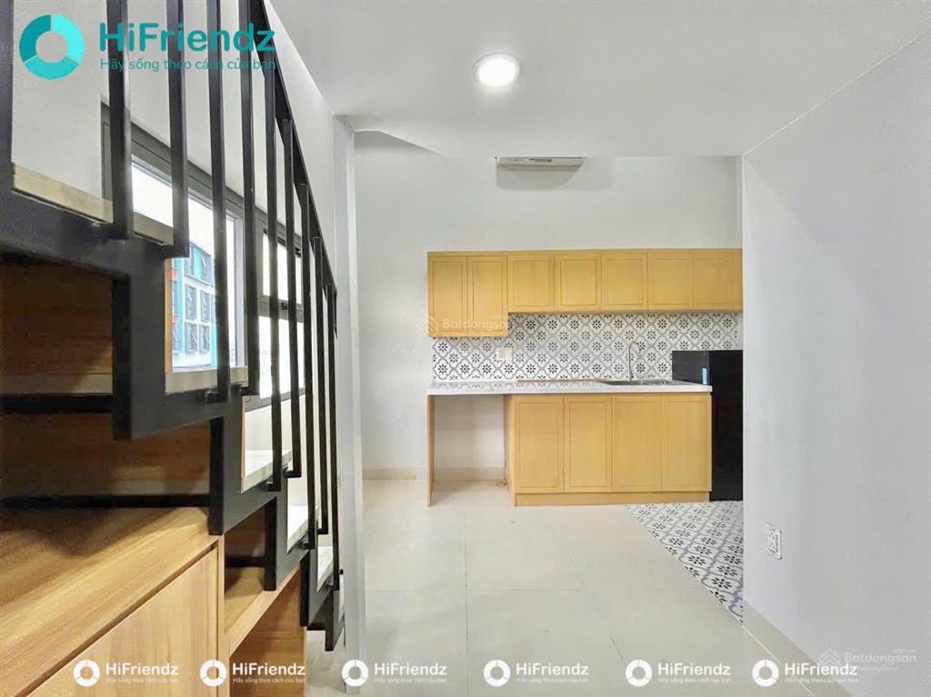 Phòng cực mới, full nội thất ngay phạm văn đồng
