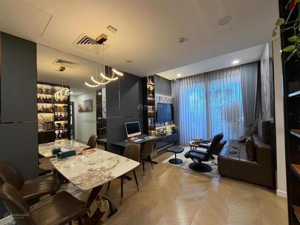 Bán 2 phòng ngủ góc 77m lumiere riverside, view city, lầu cao, giá 12.8 tỷ (all in)