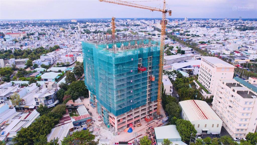 Căn 2pn tầng 9 thiên quân marina plaza cần thơ, view bến ninh kiều, cắt lỗ 200tr giá 1.6 tỷ bao phí