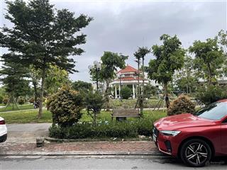 Chính chủ bán 86m2 đất đẹp ngọc thụy, gần quảng trường mặt trời
