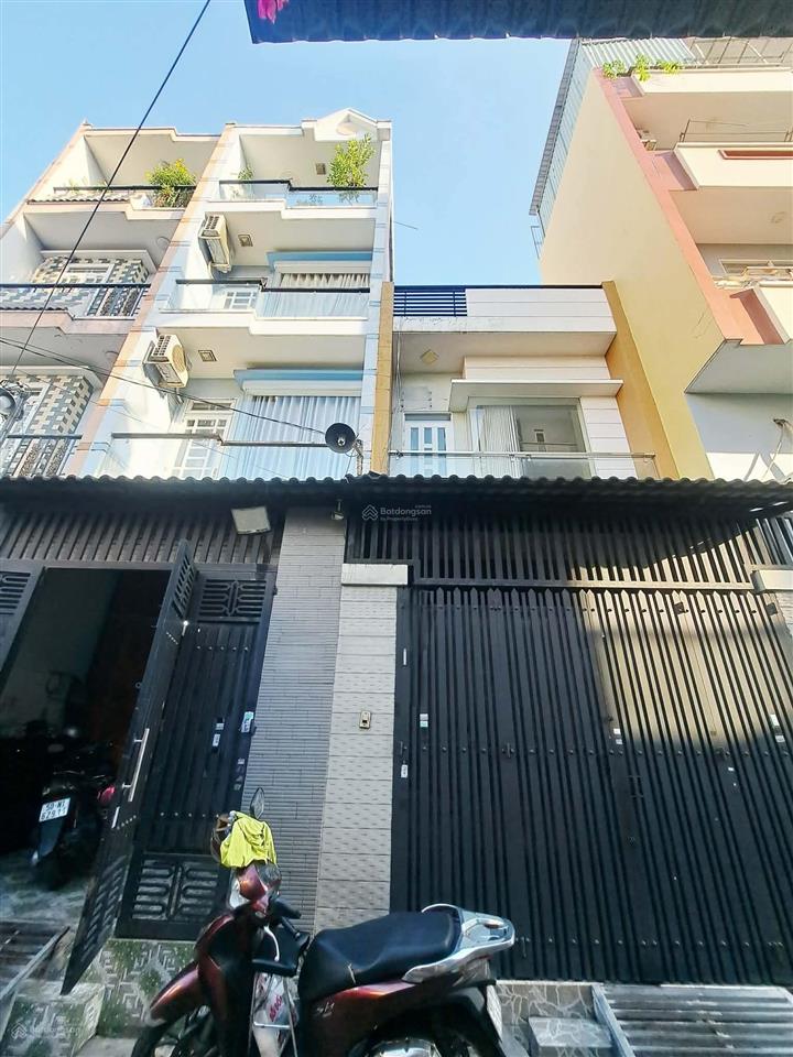 Chỉ 8,9 tỷ bán nhà đúc 4 lầu hẻm âu cơ, tân phú