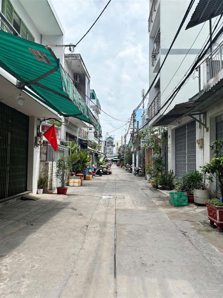 Bán nhà phố cao cấp chính chủ ngang 5m hiếm có tân sơn nhì tân phú  miễn trung gian