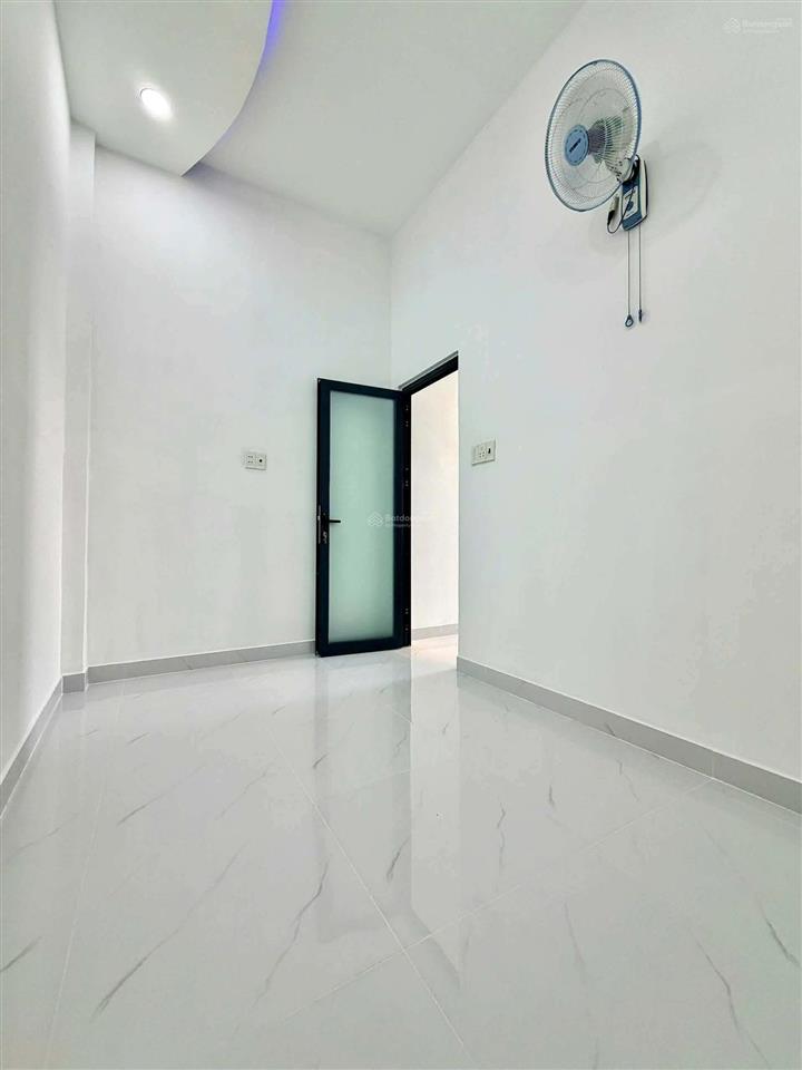Bán nhà hẻm 8m thông gò dầu ( gần đường tân sơn nhì ) dt  4x12m  nhà 5 lầu  gía  7.5 tỷ tl