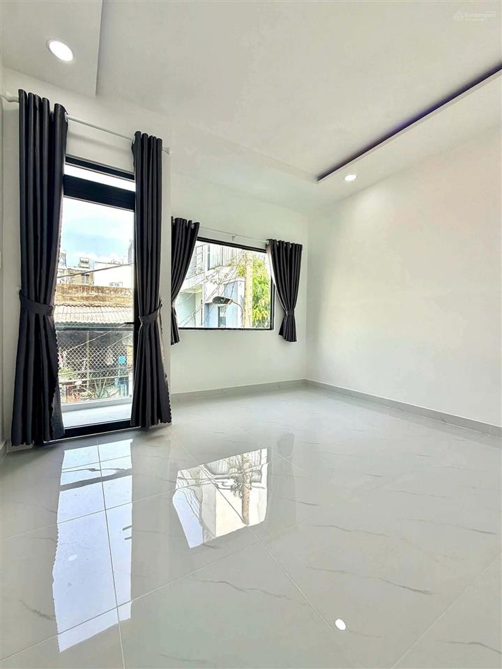 Chỉ 8,5 tỷ  hẻm 211 phan anh, p.phú thạnh tân phú, dt ngang 4.5 dài 18m, hỗ trợ vay ngân hàng