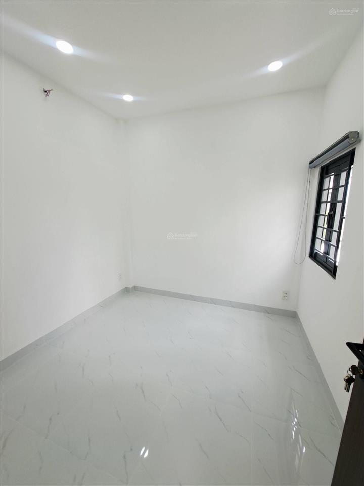 Chỉ 8,5 tỷ  hẻm 211 phan anh, p.phú thạnh tân phú, dt ngang 4.5 dài 18m, hỗ trợ vay ngân hàng
