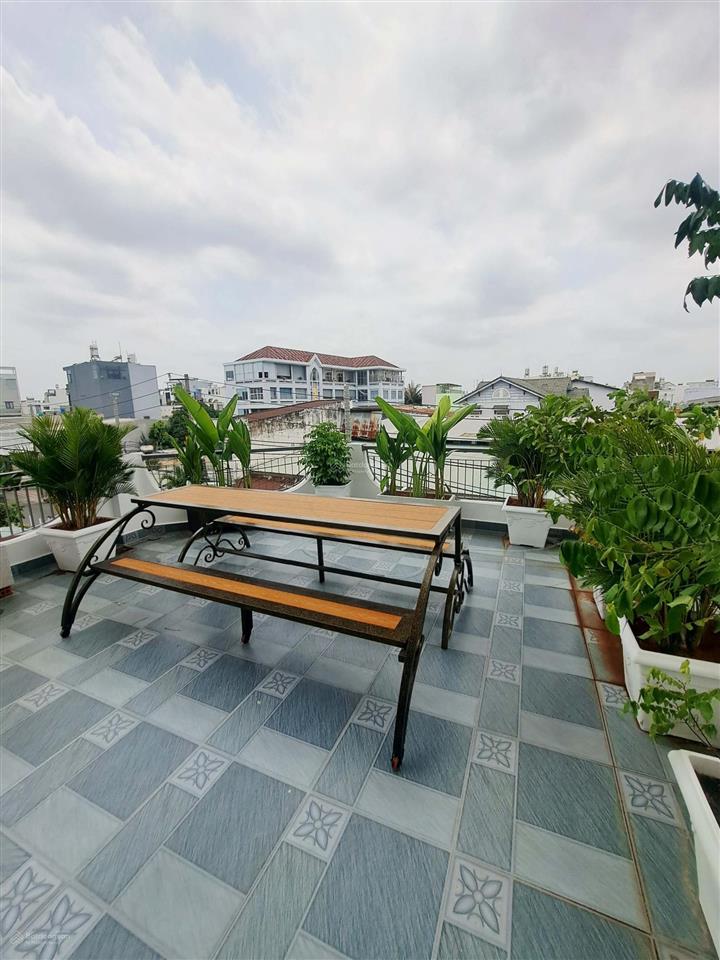 Nhà đẹp 68m2 hiếm gần khu aeon tên lửa  hẻm xe tải (7 chỗ để trong nhà) 2 mặt hẻm thông