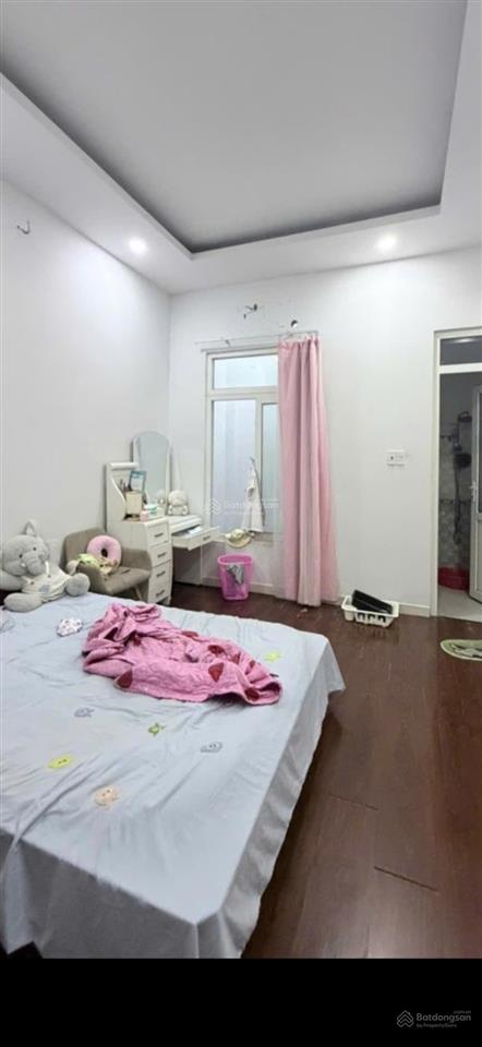 Hẻm 8m xe hơi ra vào đường gò dầu 4,5x20m, vuông vắn, nhà 3.5 tấm đẹp. gần tân quý  aeon mall