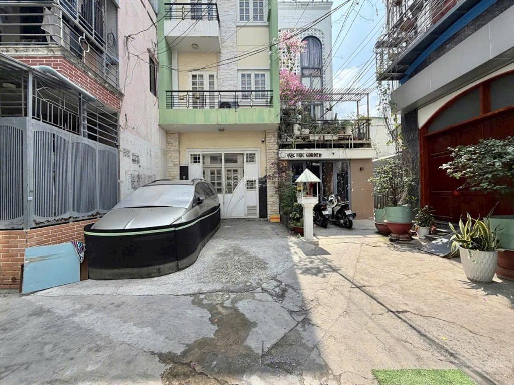 Hẻm 8m xe hơi ra vào đường gò dầu 4,5x20m, vuông vắn, nhà 3.5 tấm đẹp. gần tân quý  aeon mall