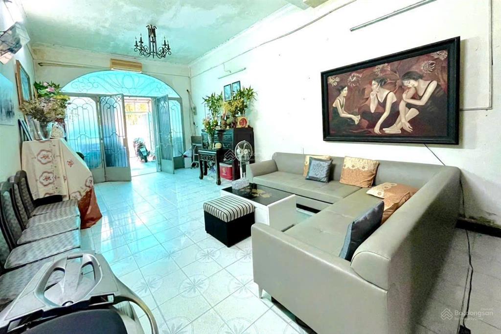 Hẻm 8m xe hơi ra vào đường gò dầu 4,5x20m, vuông vắn, nhà 3.5 tấm đẹp. gần tân quý  aeon mall