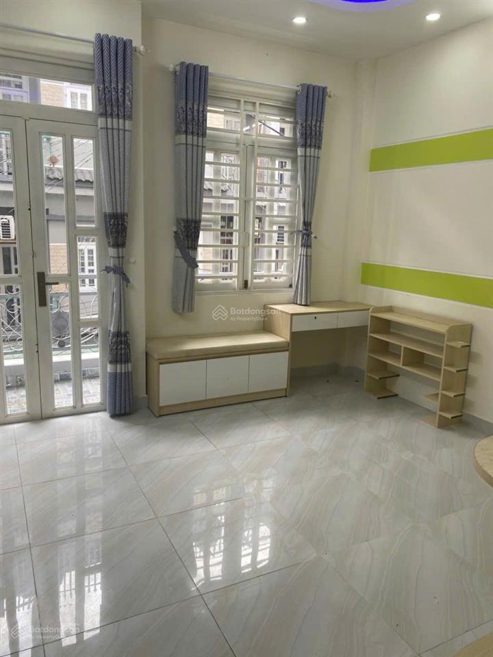 Gò dầu hẻm nhựa 10m có lề rộng, đối diện công viên nội bộ. dt 4,5x20m, vuông, nhà 3 tầng còn mới