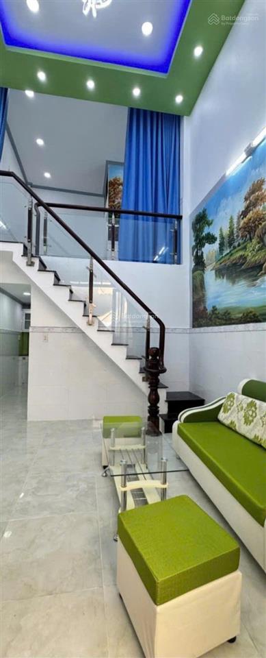 Gò dầu hẻm nhựa 10m có lề rộng, đối diện công viên nội bộ. dt 4,5x20m, vuông, nhà 3 tầng còn mới