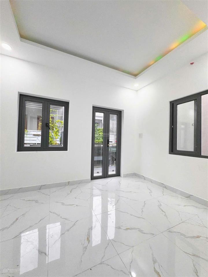 Hiếm có tại trường chinh nhà mặt tiền hẻm 8m ngang m