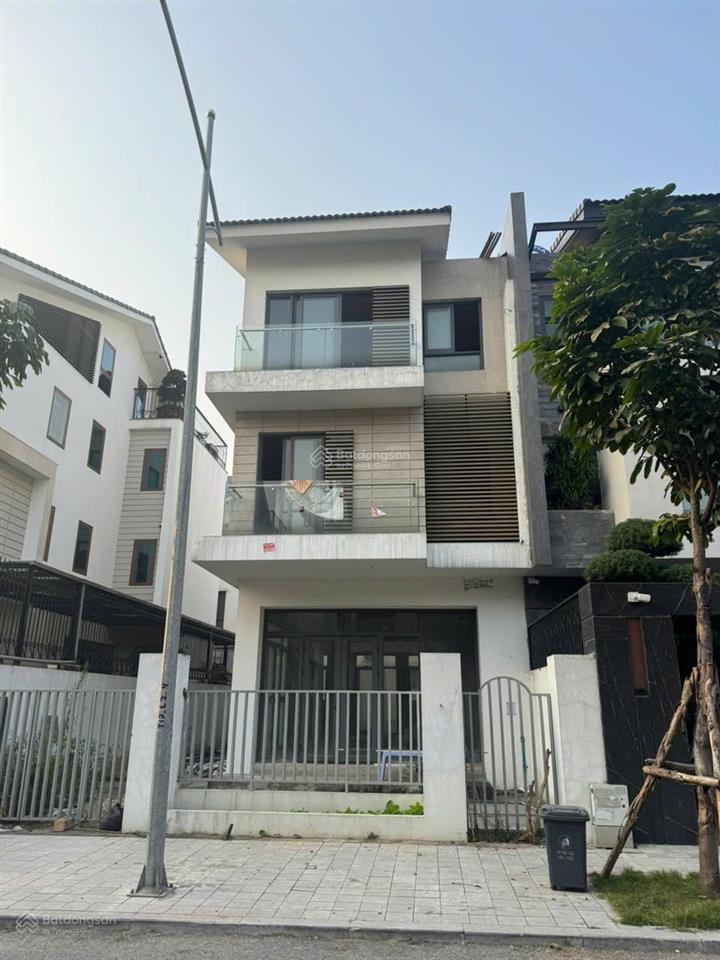 Chính chủ chuyển nhượng biệt thự căn góc ngoại giao  kđt dương nội