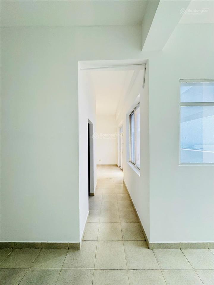 Bán căn hộ phú mỹ thuận  diện tích 319m²