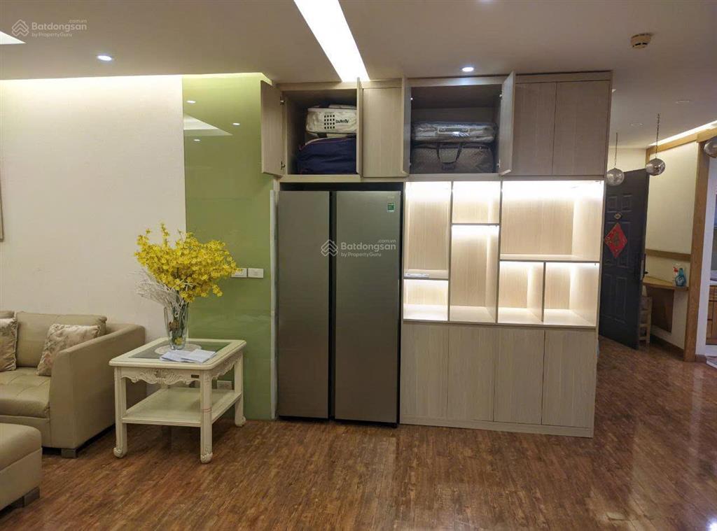 Cần bán gấp căn hộ the flemington  q11  dt 218m2