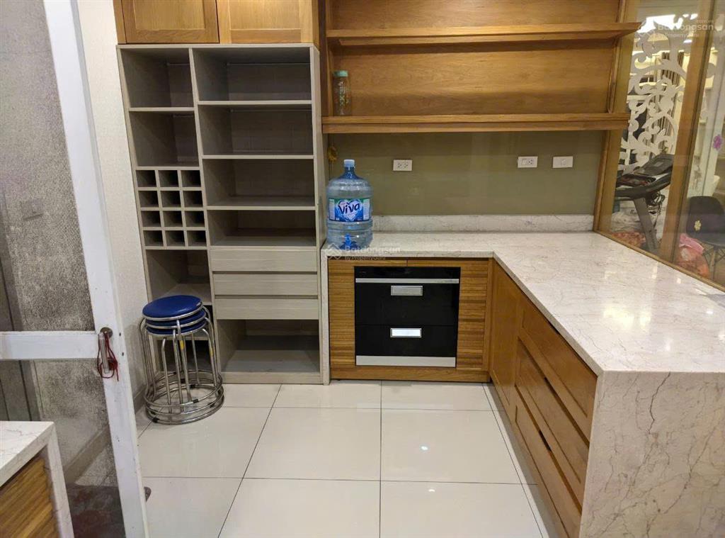 Cần bán gấp căn hộ the flemington  q11  dt 218m2
