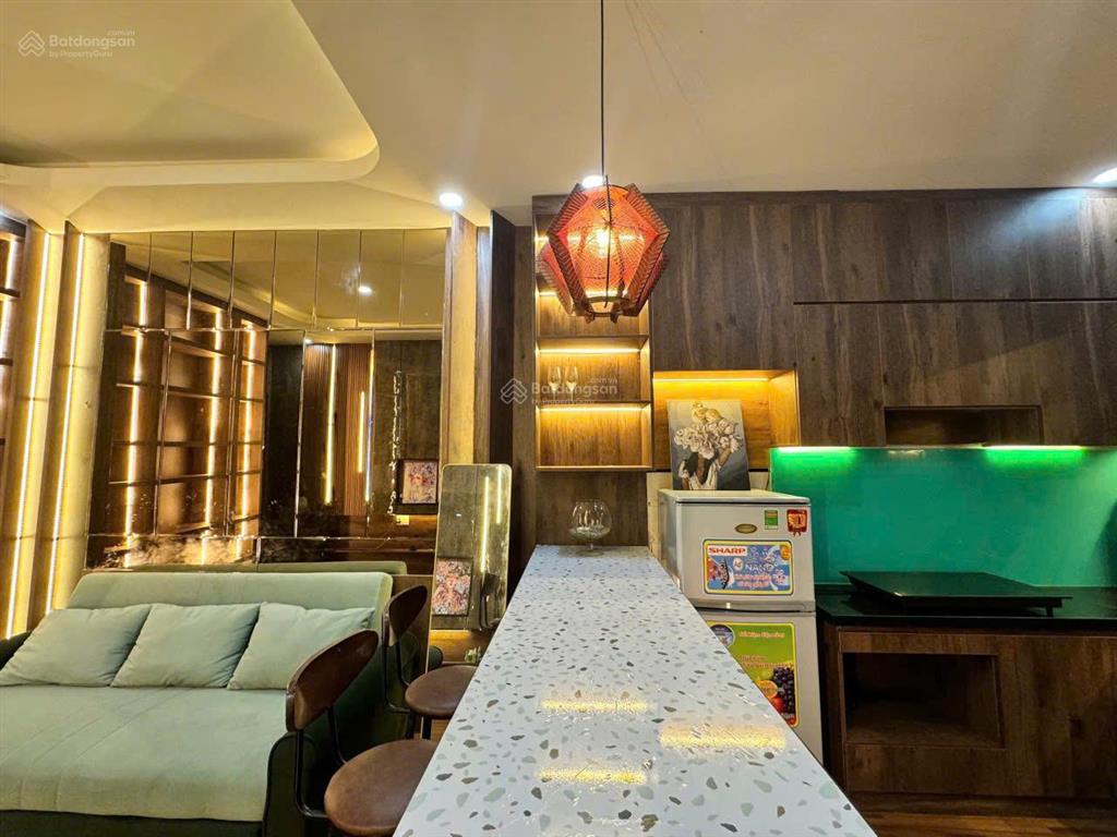 Cần cho thuê chung cư tập thể 42 ngô quyền phường an đông quận 10 ( cũ)