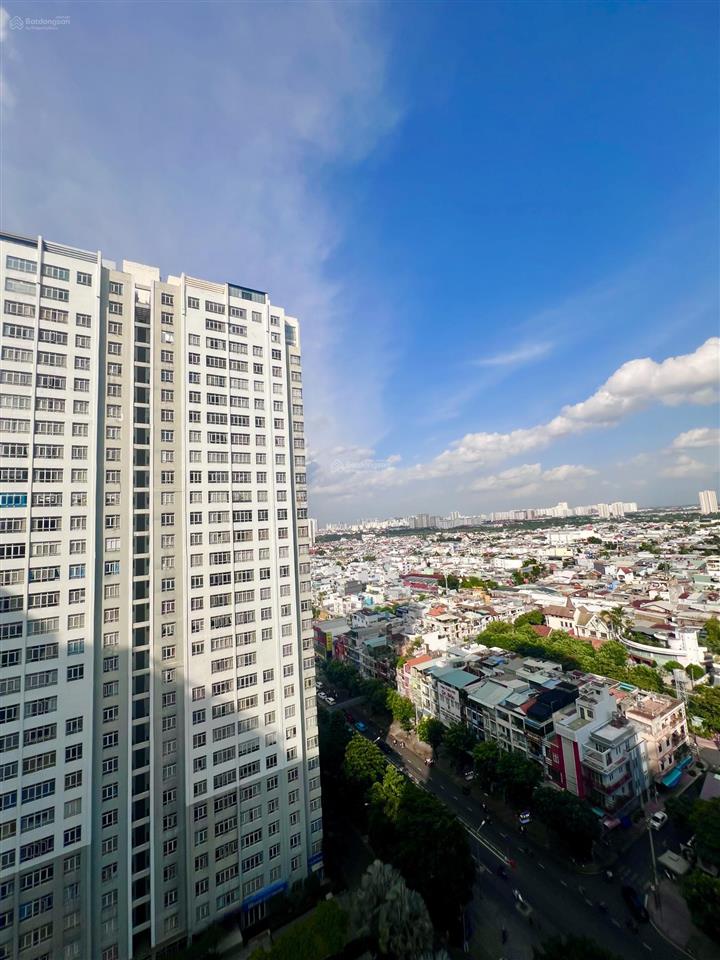 Cần bán căn hộ 3pn tại cc giai việt p. chánh hưng, tphcm
