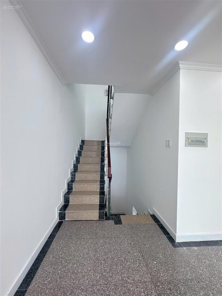 Bán căn hộ penthouse giai việt  tạ quang bửu  p5  q8