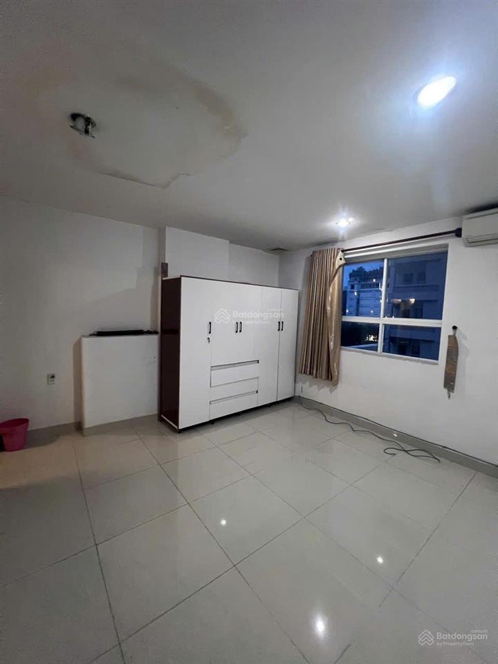 Cần bán gấp chung cư res 3 đường nguyễn lương bằng q7