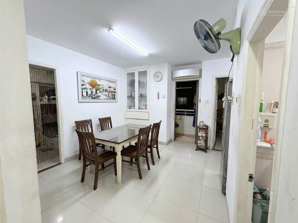 Cần bán nhanh căn hộ chung cư khánh hội 1  p1  q4