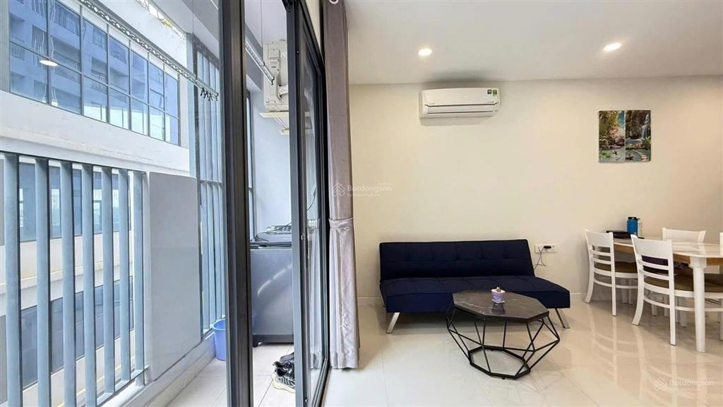 Cần cho thuê căn hộ officetel lavida plus q7
