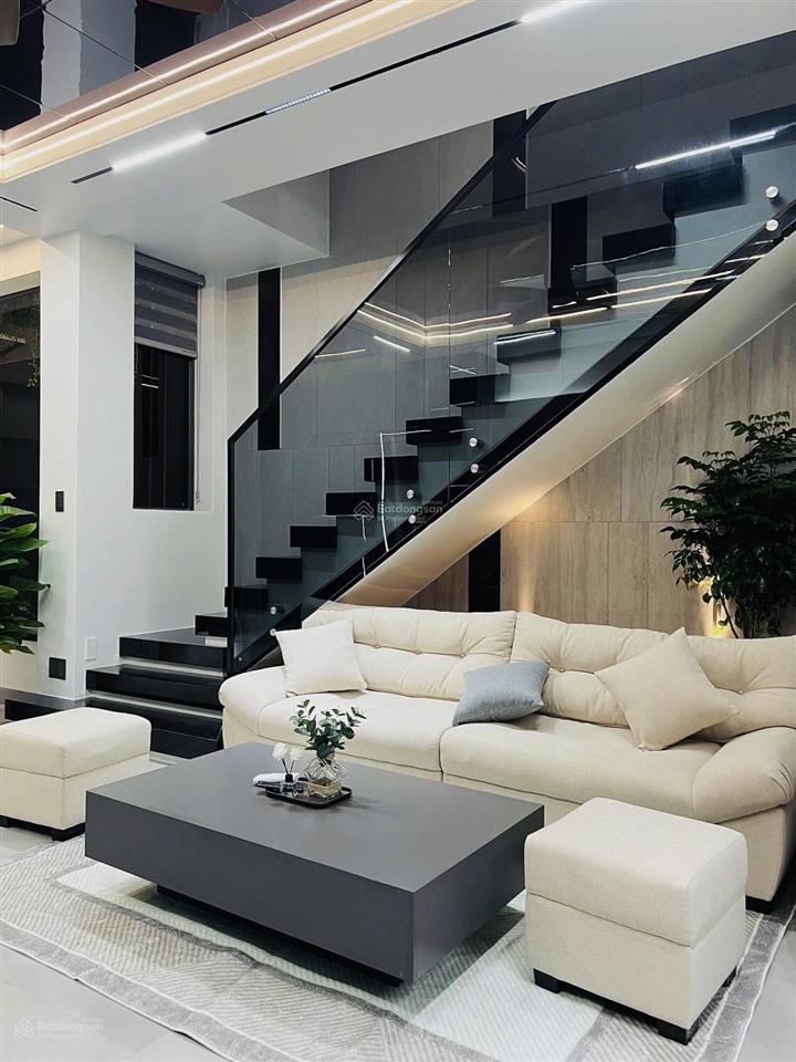 Quận 10  3 tháng 2  biệt thự mini khu vip đối diện nhà hát hoà bình  giá cực tốt