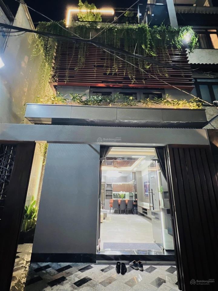 Quận 10  3 tháng 2  biệt thự mini khu vip đối diện nhà hát hoà bình  giá cực tốt