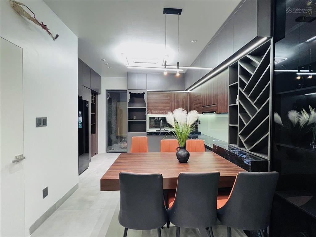 Quận 10  3 tháng 2  biệt thự mini khu vip đối diện nhà hát hoà bình  giá cực tốt