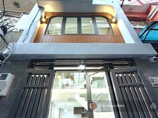 Nhà 5 tầng mới đẹp hẻm rộng 4m gần mặt tiền hoàng văn thụ phú nhuận. gần sân bay và công viên