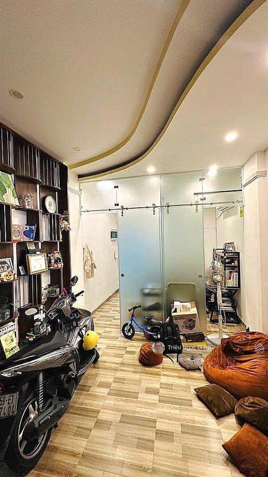 Mặt tiền kinh doanh trần khắc chân trung tâm phú nhuận 68m2, chỉ 12.9 tỷ