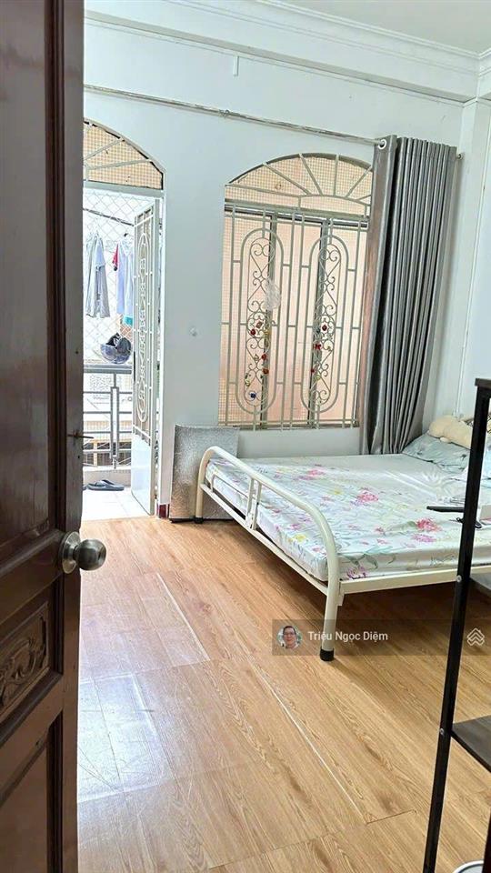 Nhà hẻm xe hơi nguyễn kiệm phú nhuận . 6 phòng ngủ dòng tiền sẵn vị trí trung tâm hiếm