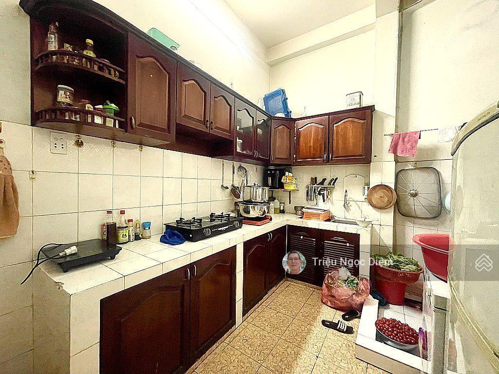 Đường nhựa 12m khu vip kinh doanh sầm uất trần quang diệu q3. 4 tầng chính chủ 1 đời