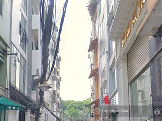 Tài sản độc bản giữa lõi quận 1
góc nguyễn trãi trần đình xu
lô góc nở hậu 18m giá tốt .