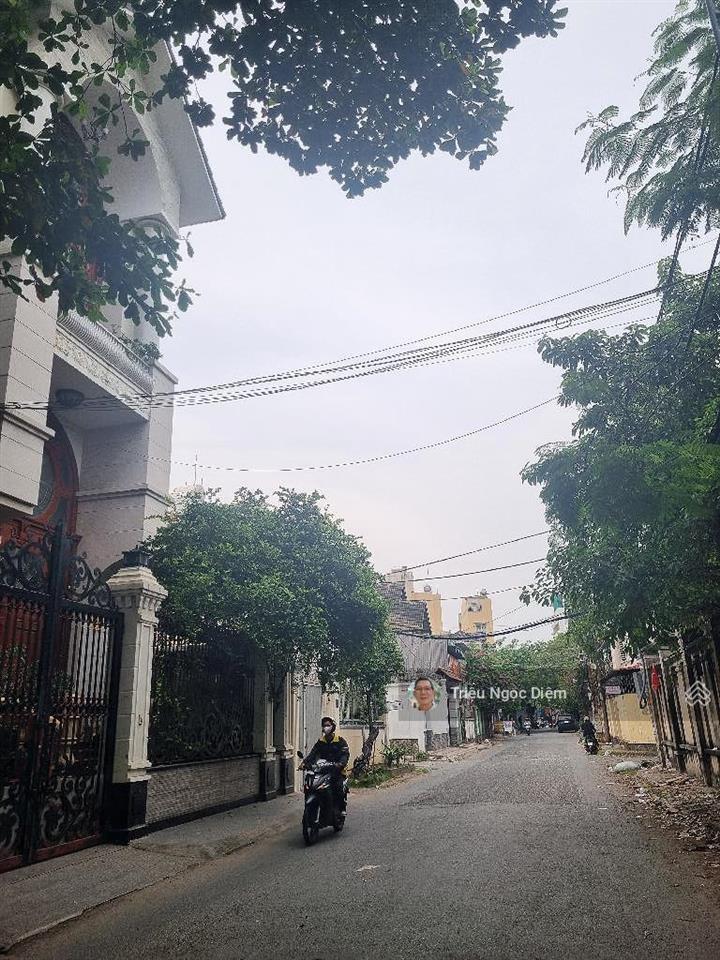 Gấp bán biệt thự 2 mặt tiền hxh 6m . hẻm nhựa .khu đại gia. thanh đa bình thạnh. 390m2. chỉ 41.5 tỷ