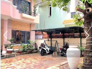 Gấp bán biệt thự 2 mặt tiền hxh 6m . hẻm nhựa .khu đại gia. thanh đa bình thạnh. 390m2. chỉ 41.5 tỷ