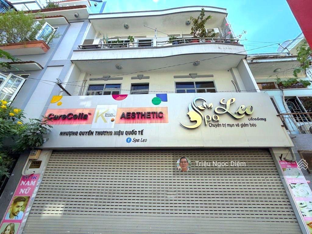 Nhà ngang 7.4 mét hẻm ô tô 1 trục 81m2 7pn ở sướng hoặc mở văn phòng công ty .