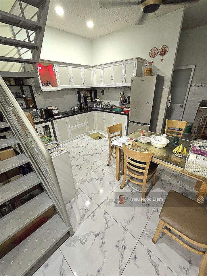 Mặt tiền điện biên phủ sát đh hồng bàng kinh doanh đỉnh . 88m2 ngang 4.4m chỉ 14.5 tỷ .